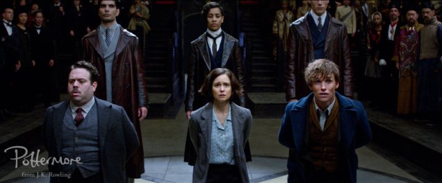 fb1_newt_featurette_wm_jacob_tina_newt_macusa