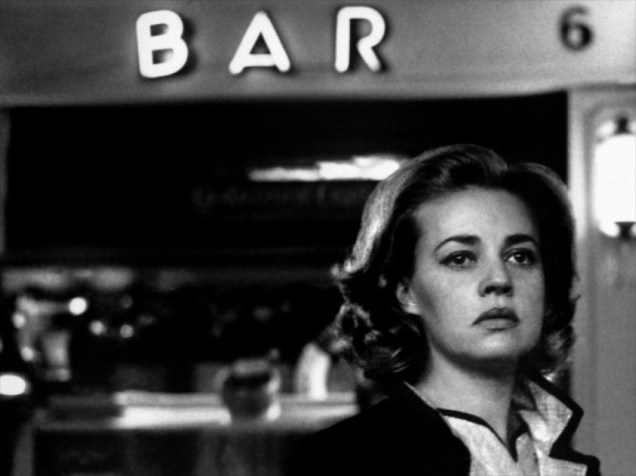 lift-to-the-scaffold-1958-003-jeanne-moreau-1000x750